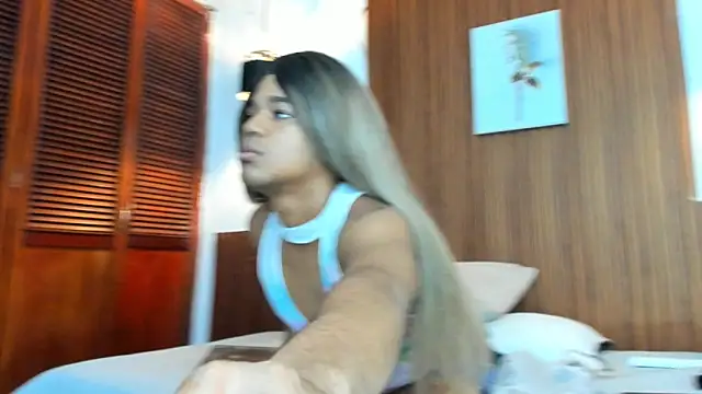 Snapshot of galactica_ chatting on 09-20-25, 11:44 galactica online show from 09-20-25, 11:44