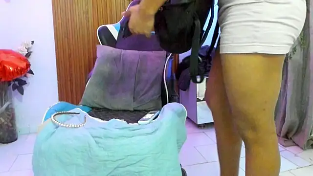 Snapshot of galactica_ chatting on 09-27-25, 11:26 galactica online show from 09-27-25, 11:26