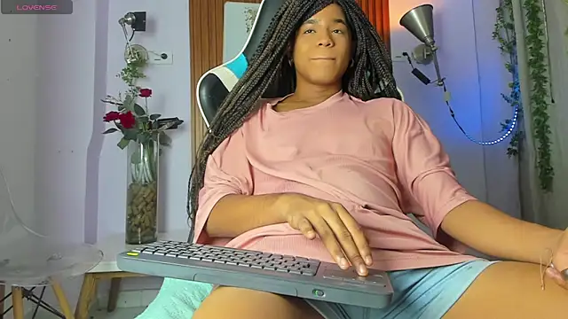 Snapshot of galactica_ chatting on 03-16-26, 11:47 galactica online show from 03-16-26, 11:47