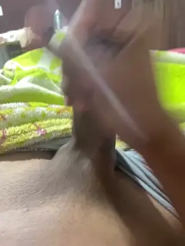 marcqueim online show from 11-04-25, 03:49