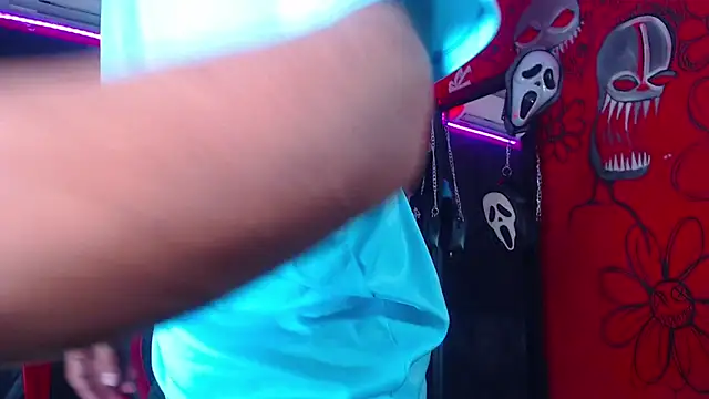 dante hellsingx online show from 11-25-25, 12:10