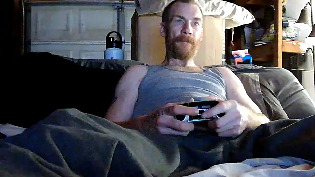 Snapshot of Tiggitytomociti chatting on 03-02-26, 02:36 Tiggitytomociti online show from 03-02-26, 02:36