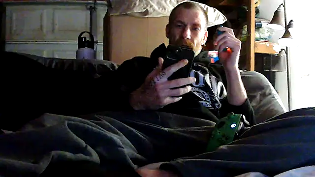 Snapshot of Tiggitytomociti chatting on 03-02-26, 07:26 Tiggitytomociti online show from 03-02-26, 07:26