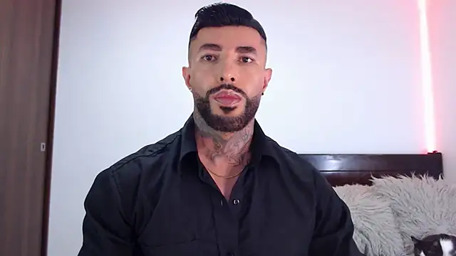 Snapshot of andrea_de_lucaa chatting on 01-08-26, 03:31 andrea de lucaa online show from 01-08-26, 03:31