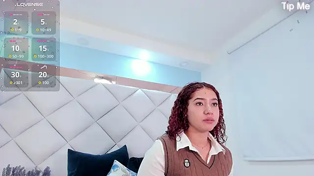 megannherrera online show from 04-26-26, 01:53