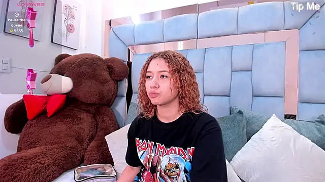 megannherrera online show from 06-10-26, 03:22
