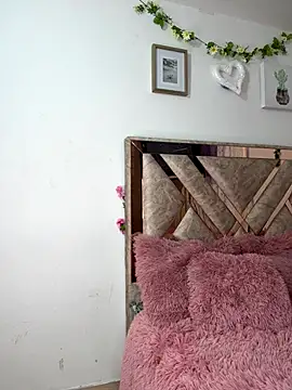 sofi sweet 7 online show from 09-09-25, 08:41