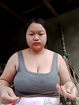 girl-babi online show from 04-27-26, 12:19