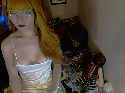 Snapshot of Tsyummydickx chatting on 05-28-26, 03:04 Tsyummydickx online show from 05-28-26, 03:04