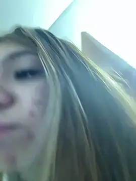 Isabella18 pink online show from 02-12-26, 11:27