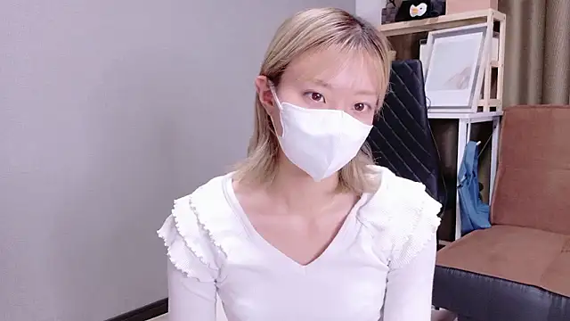 Nana  ch online show from 10-03-25, 07:05