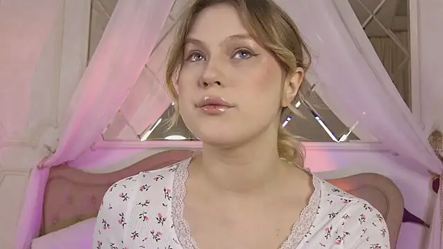 CaitlinSugar online show from 05-12-26, 04:42