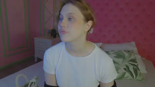 CaitlinSugar online show from 05-25-26, 04:18