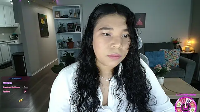 Snapshot of SHEILYN_ chatting on 03-06-26, 02:30 SHEILYN online show from 03-06-26, 02:30