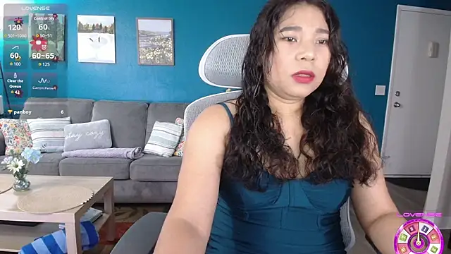 Snapshot of SHEILYN_ chatting on 06-12-26, 04:33 SHEILYN online show from 06-12-26, 04:33