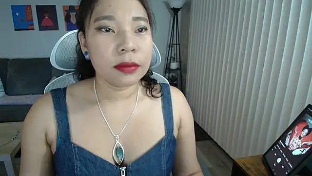 Snapshot of SHEILYN_ chatting on 06-27-26, 04:50 SHEILYN online show from 06-27-26, 04:50