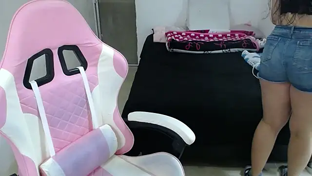 Amber09raiden online show from 10-07-25, 04:59