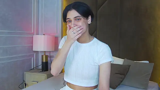 VioletAsh online show from 11-17-25, 04:40