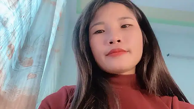 Snapshot of hello_mie chatting on 12-19-25, 02:29 hello mie online show from 12-19-25, 02:29