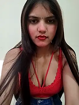 Snapshot of sexy_lips99 chatting on 11-18-25, 04:28 sexy lips99 online show from 11-18-25, 04:28