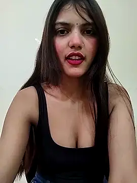 Snapshot of sexy_lips99 chatting on 11-23-25, 04:56 sexy lips99 online show from 11-23-25, 04:56