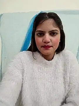 Snapshot of sexy_lips99 chatting on 12-21-25, 05:03 sexy lips99 online show from 12-21-25, 05:03
