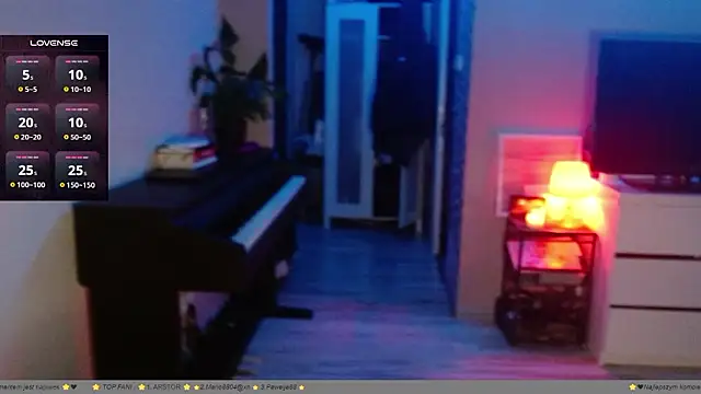 Snapshot of __Leyla__ chatting on 02-16-26, 04:47 Leyla online show from 02-16-26, 04:47