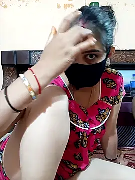 Priyanka Pal online show from 10-14-25, 02:29