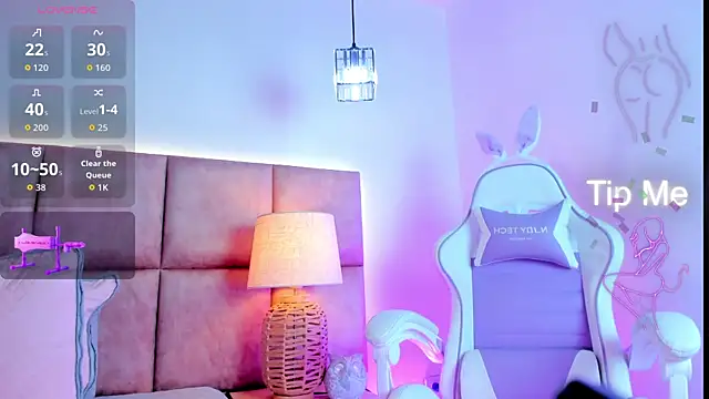 Snapshot of KatheMiler chatting on 09-10-25, 01:38 KatheMiler online show from 09-10-25, 01:38