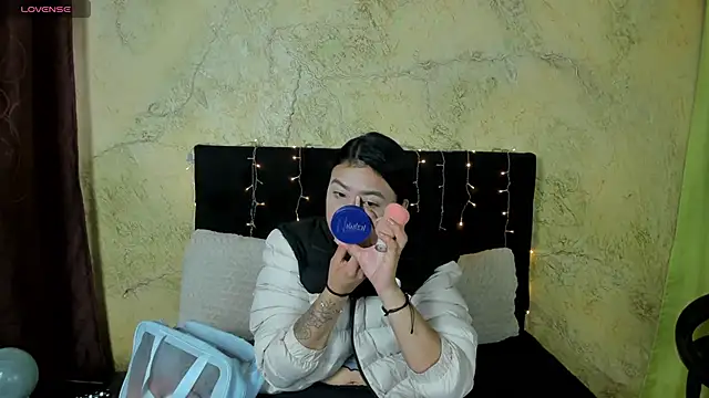 Tiffany Nm online show from 04-29-26, 02:54