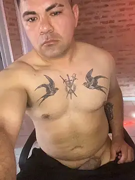 Snapshot of A-dvd-96 chatting on 09-24-25, 05:38 A-dvd-96 online show from 09-24-25, 05:38