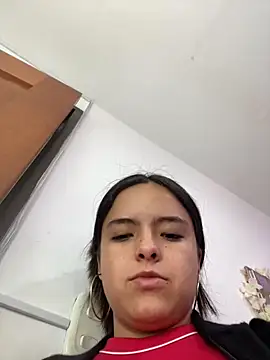 EmilyHarperr online show from 09-10-25, 11:32