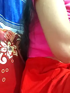 Snapshot of maya-Couple19 chatting on 11-01-25, 06:10 maya-Couple19 online show from 11-01-25, 06:10