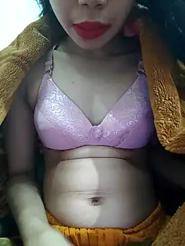 Snapshot of maya-Couple19 chatting on 01-07-26, 06:27 maya-Couple19 online show from 01-07-26, 06:27