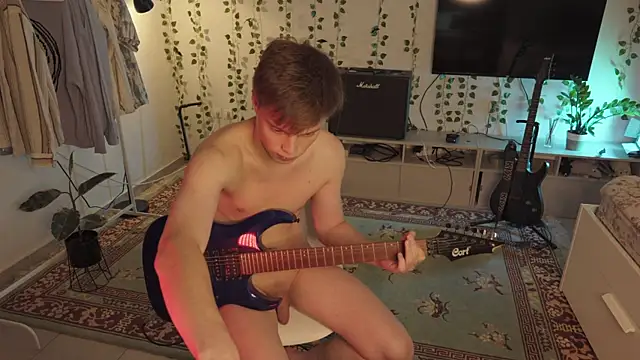 Snapshot of RusBradPitt chatting on 10-17-25, 11:46 RusBradPitt online show from 10-17-25, 11:46