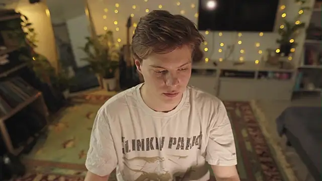 RusBradPitt online show from 04-07-26, 02:17