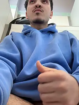 Snapshot of amo660 chatting on 02-09-26, 11:36 amo660 online show from 02-09-26, 11:36