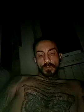 Snapshot of Robe420 chatting on 11-17-25, 03:12 Robe420 online show from 11-17-25, 03:12