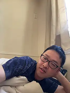 shin0689 online show from 05-04-26, 11:45