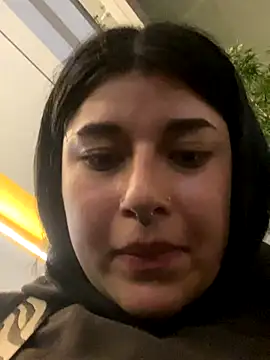 Snapshot of Tokio_Sakura chatting on 09-10-25, 01:27 Tokio Sakura online show from 09-10-25, 01:27