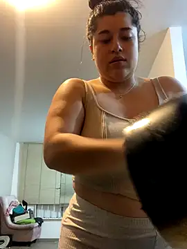 Snapshot of Tokio_Sakura chatting on 09-13-25, 11:48 Tokio Sakura online show from 09-13-25, 11:48