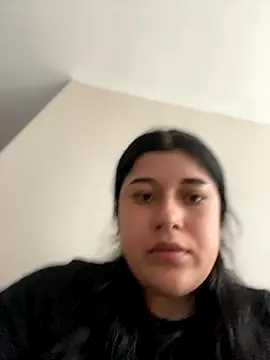 Snapshot of Tokio_Sakura chatting on 10-05-25, 08:51 Tokio Sakura online show from 10-05-25, 08:51