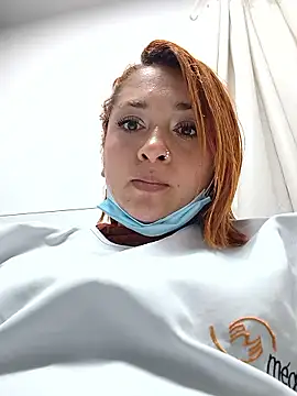 Snapshot of Mariana-94 chatting on 06-16-26, 12:02 Mariana-94 online show from 06-16-26, 12:02