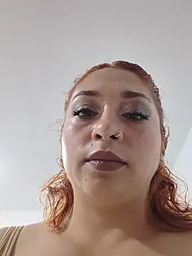 Snapshot of Mariana-94 chatting on 06-19-26, 11:58 Mariana-94 online show from 06-19-26, 11:58