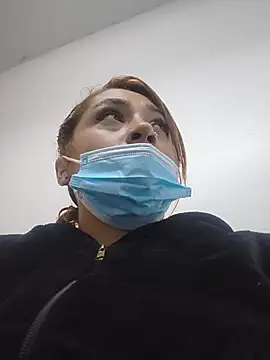 Snapshot of Mariana-94 chatting on 07-10-26, 11:51 Mariana-94 online show from 07-10-26, 11:51