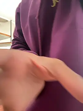 Snapshot of sabrina_rosee chatting on 10-16-25, 12:39 sabrina rosee online show from 10-16-25, 12:39