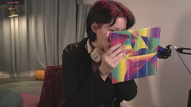 bluebeell online show from 12-01-25, 05:01