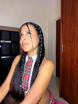 Snapshot of Kendra_C chatting on 09-19-25, 01:07 Kendra C online show from 09-19-25, 01:07