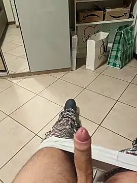 Snapshot of LucifertheGenius chatting on 10-25-25, 03:40 LucifertheGenius online show from 10-25-25, 03:40