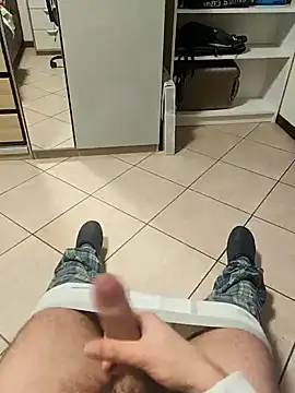 Snapshot of LucifertheGenius chatting on 02-25-26, 11:36 LucifertheGenius online show from 02-25-26, 11:36